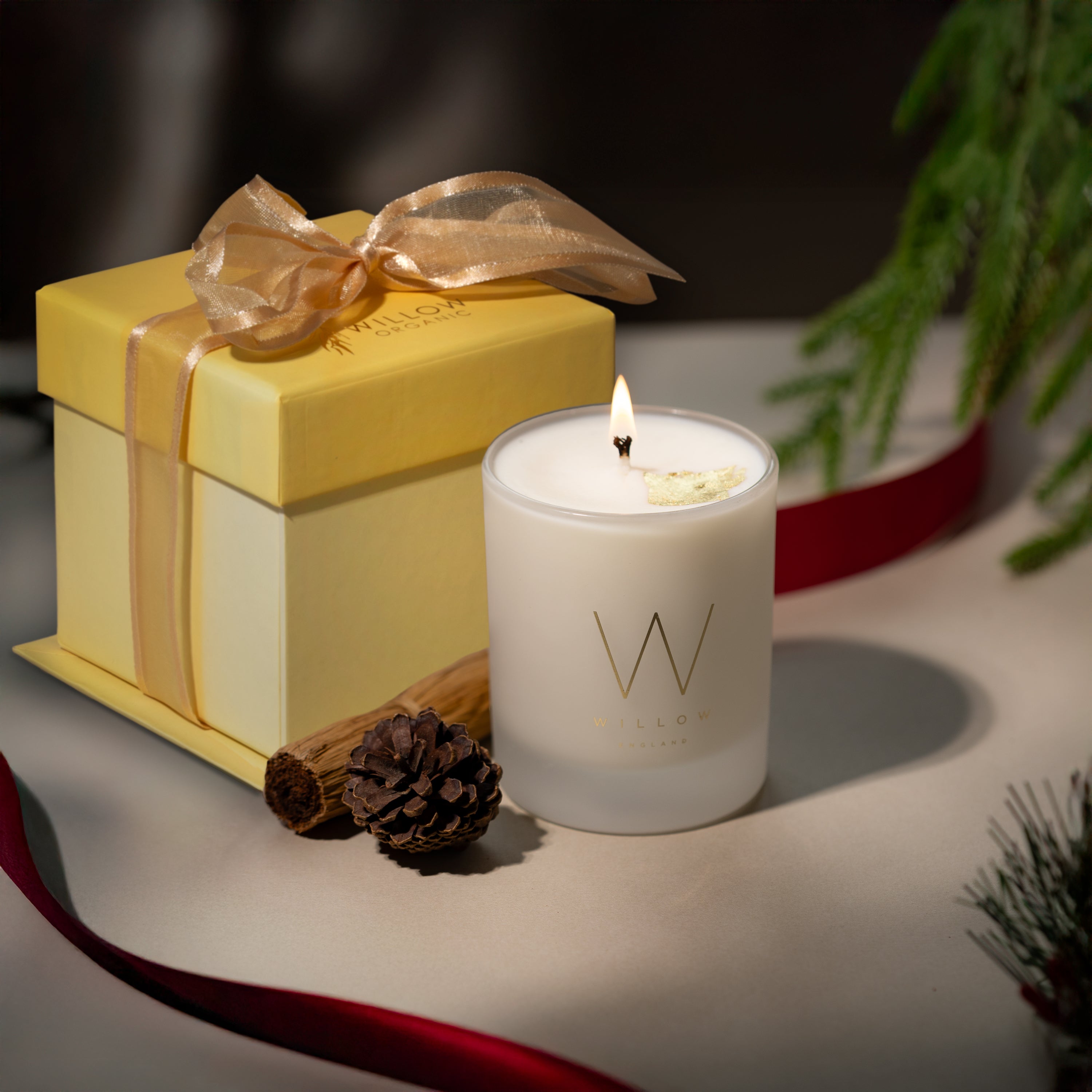 Gold and Myrhh Christmas Candle
