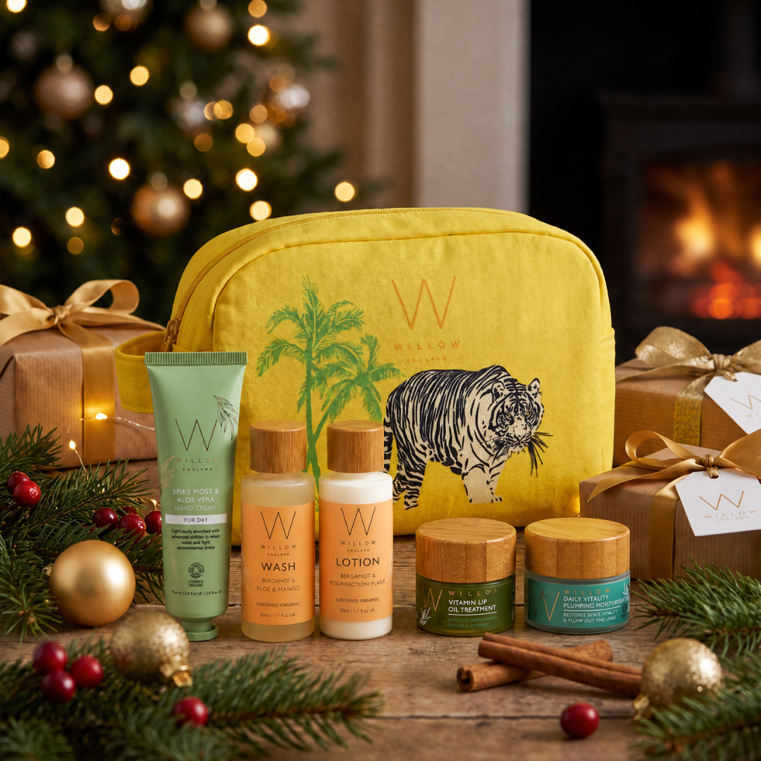NEW Tiger Beauty Bag