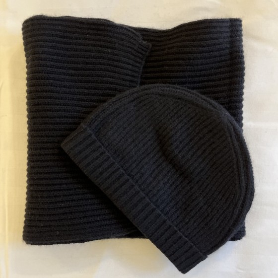 Black 100% Cashmere Set