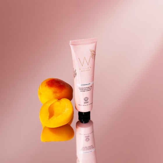 NEW Apricot, Almond & Retinoid NIGHT Handcream