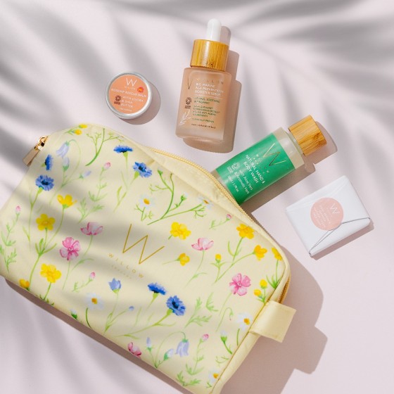 Spring Beauty Bag - FREE when you spend over £75